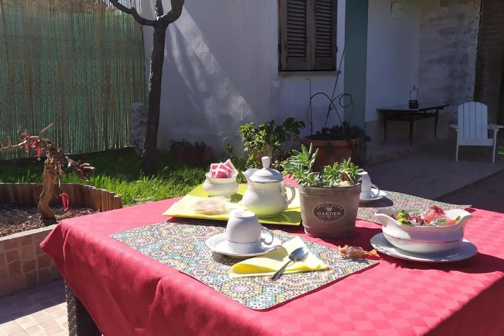 Shanti Ca' Casa Indipendente Con Giardino Lacchiarella ภายนอก รูปภาพ